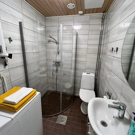 Kodikasta Majoittumista Hyvaellae Sijainnilla! Appartamento