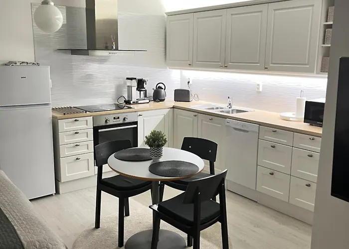 Kodikasta Majoittumista Hyvaellae Sijainnilla! Kankaanpää